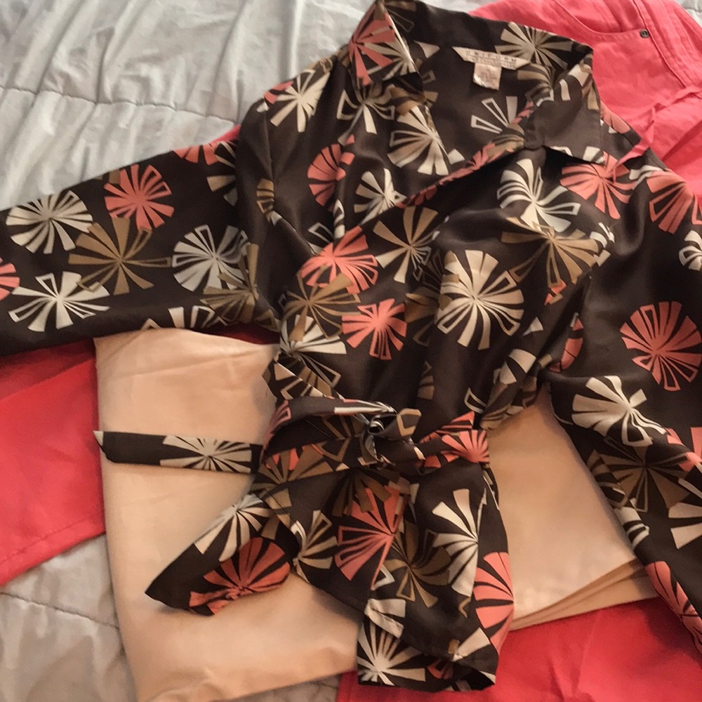 Vintage  100% Silk Wrap Blouse